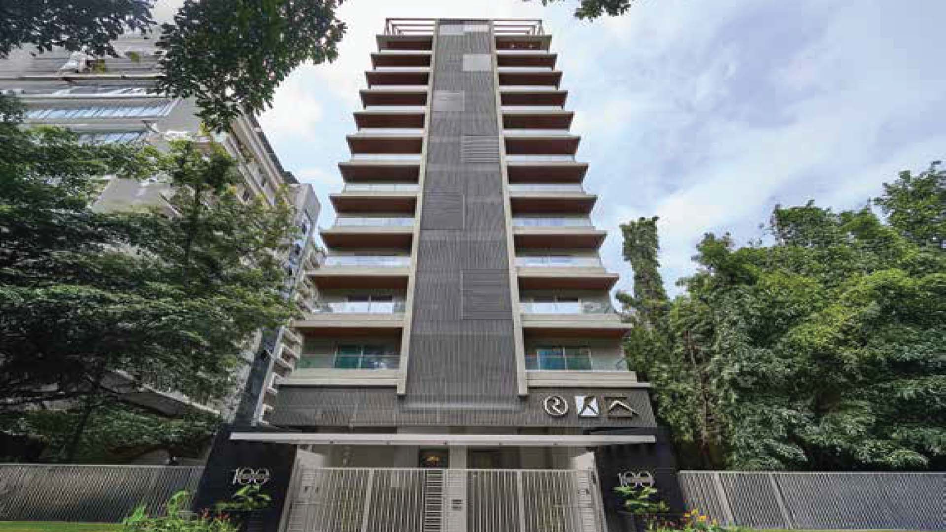 100 Prabhat by Ravetkar in Prabhat Road, Pune